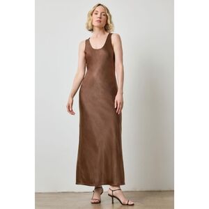Elegant Brown Sleeveless Dress